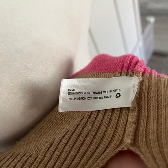 GAP V-Neck Striped Wool Blend Sweater - Picture 4 of 4